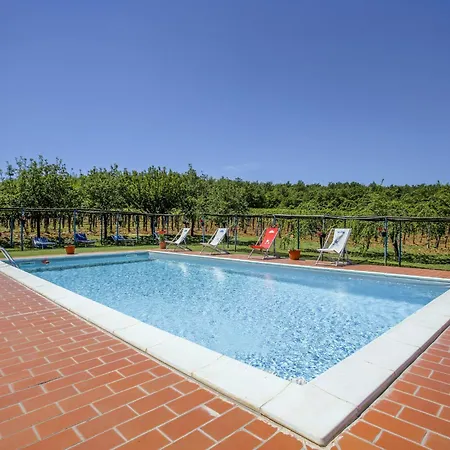 Fattoria Petraglia - Di Mezzo - Mtg202 By Interhome Monteriggioni