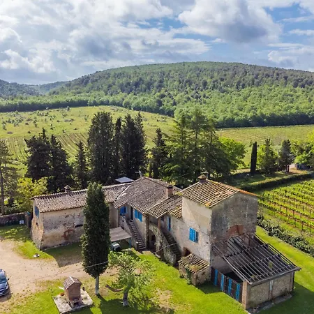 Fattoria Petraglia - Di Mezzo - Mtg202 By Interhome * Monteriggioni
